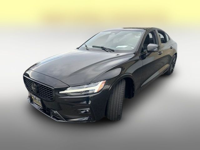 2024 Volvo S60 Plus Black Edition