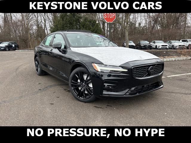 2024 Volvo S60 Plus Black Edition