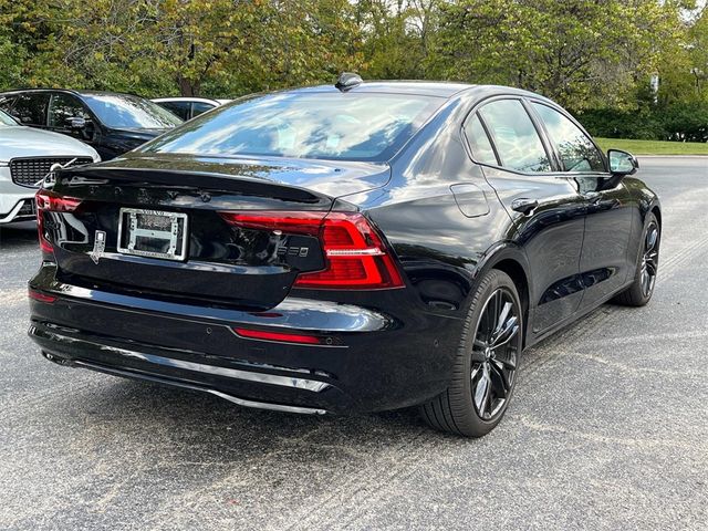 2024 Volvo S60 Plus Black Edition