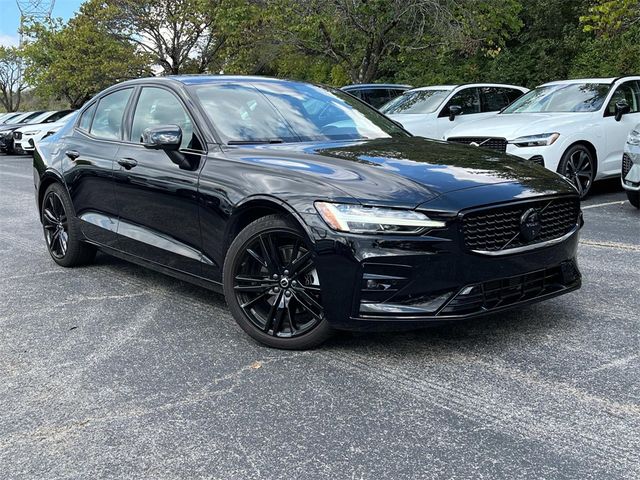 2024 Volvo S60 Plus Black Edition