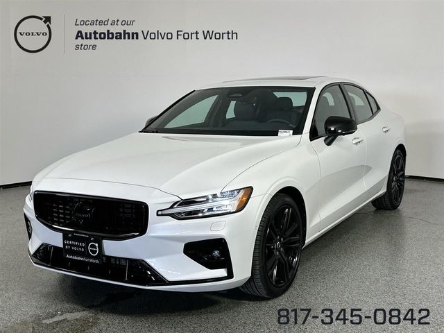 2024 Volvo S60 Plus Black Edition