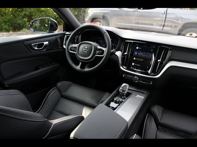 2024 Volvo S60 Plus Black Edition