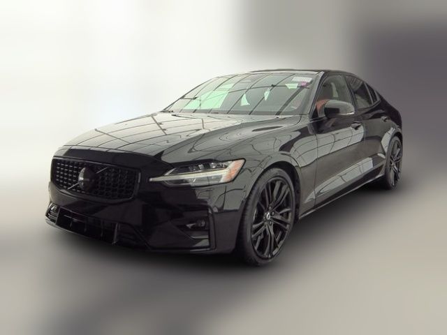 2024 Volvo S60 Plus Black Edition