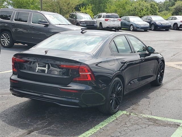 2024 Volvo S60 Plus Black Edition