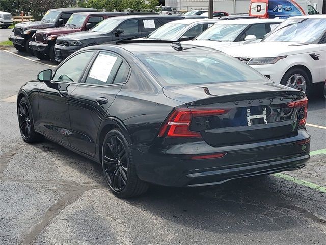 2024 Volvo S60 Plus Black Edition