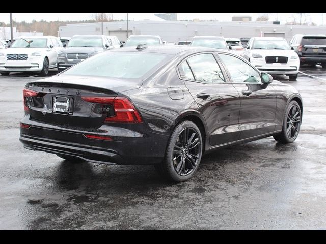 2024 Volvo S60 Plus Black Edition