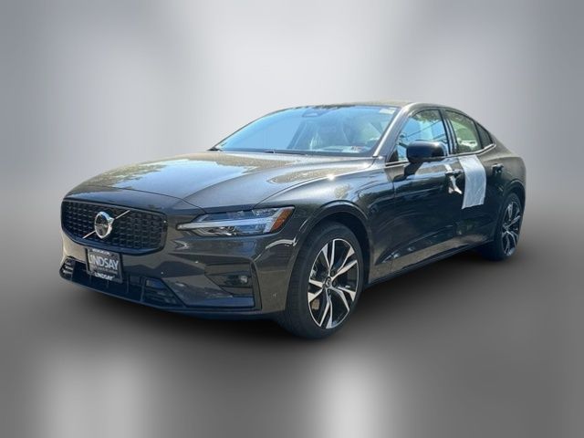 2024 Volvo S60 Plus Dark Theme