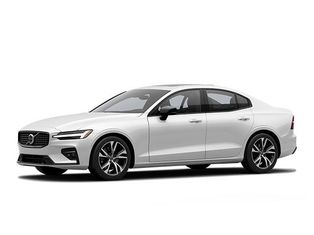 2024 Volvo S60 Plus Dark Theme