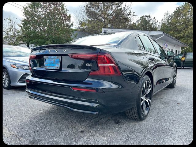 2024 Volvo S60 Plus Dark Theme