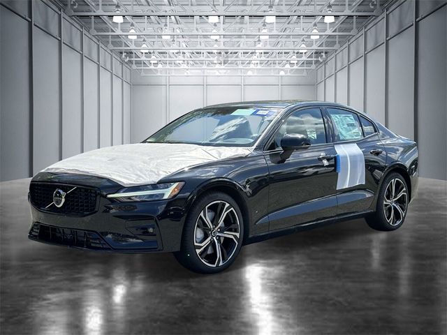 2024 Volvo S60 Plus Dark Theme