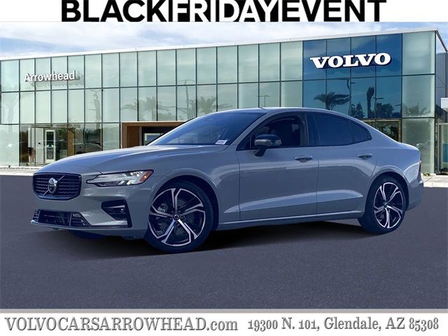 2024 Volvo S60 Plus Dark Theme