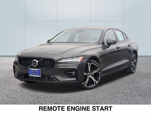 2024 Volvo S60 Plus Dark Theme