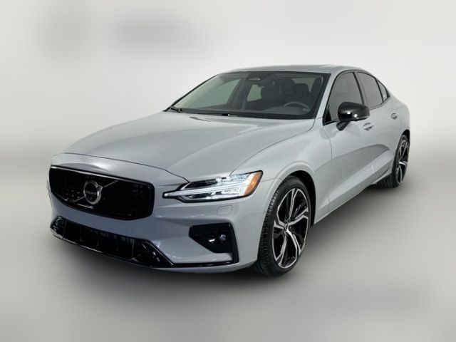 2024 Volvo S60 Plus Dark Theme