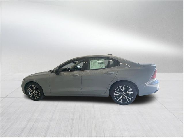 2024 Volvo S60 Plus Dark Theme