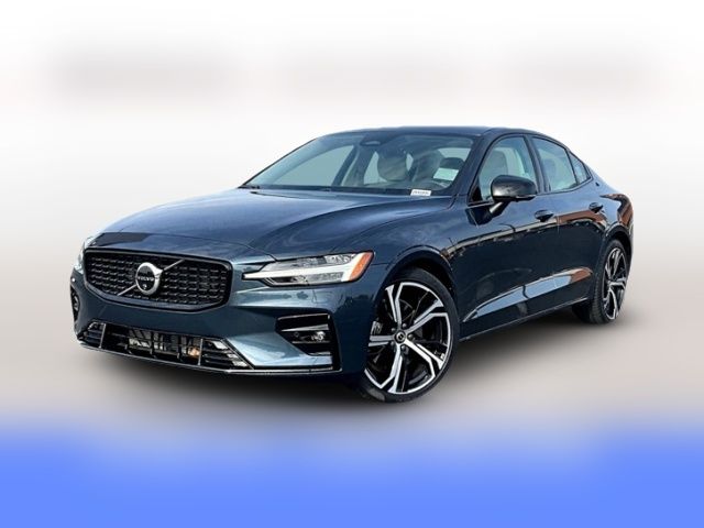 2024 Volvo S60 Plus Dark Theme