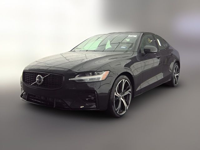 2024 Volvo S60 Plus Dark Theme