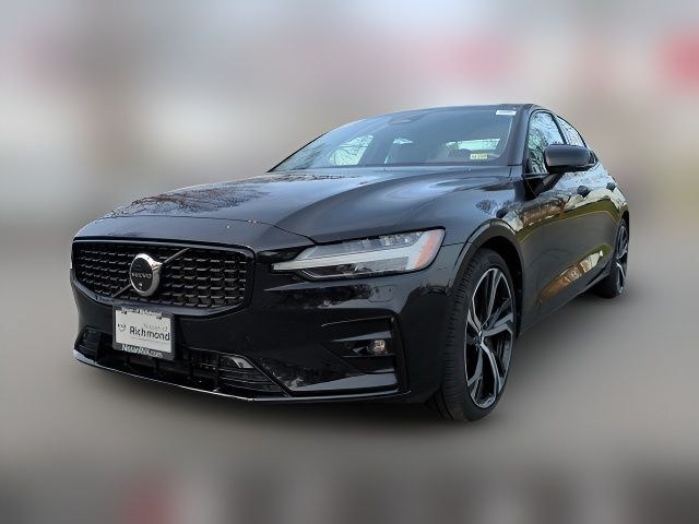 2024 Volvo S60 Plus Dark Theme