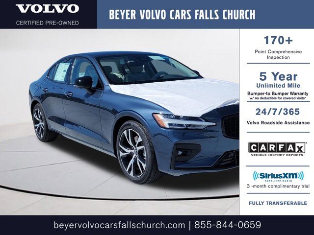 2024 Volvo S60 Plus Dark Theme