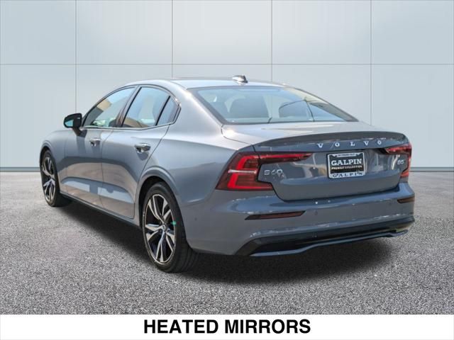 2024 Volvo S60 Plus Dark Theme