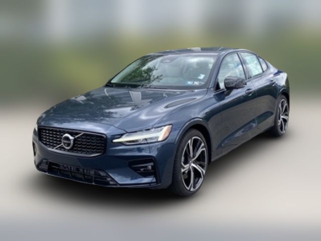 2024 Volvo S60 Plus Dark Theme