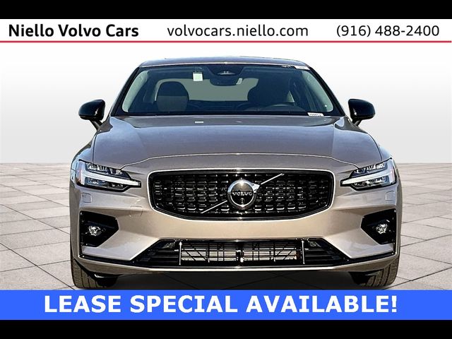 2024 Volvo S60 Plus Dark Theme