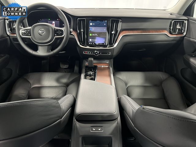 2024 Volvo S60 Plus Dark Theme