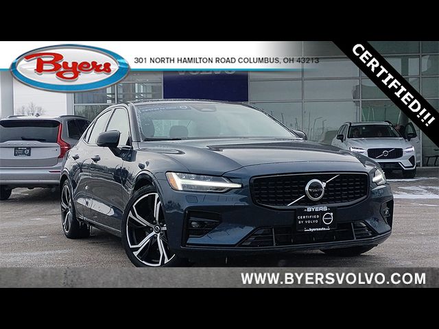 2024 Volvo S60 Plus Dark Theme