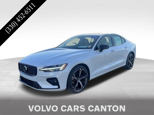 2024 Volvo S60 Plus Dark Theme