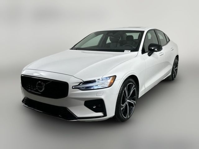 2024 Volvo S60 Plus Dark Theme