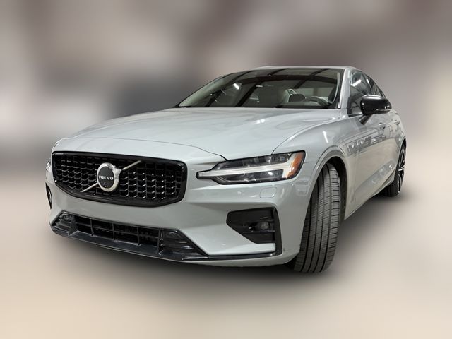 2024 Volvo S60 Plus Dark Theme