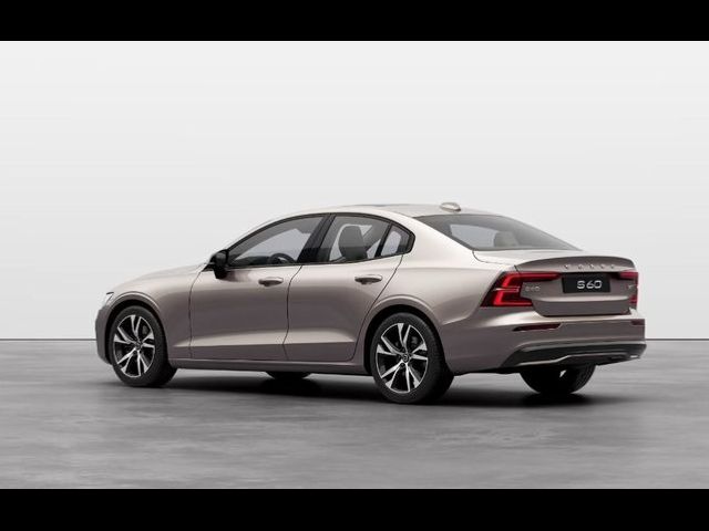 2024 Volvo S60 Plus Dark Theme