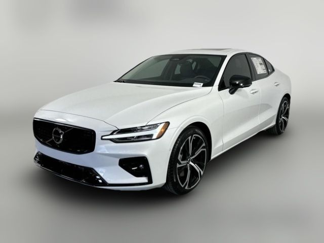 2024 Volvo S60 Plus Dark Theme