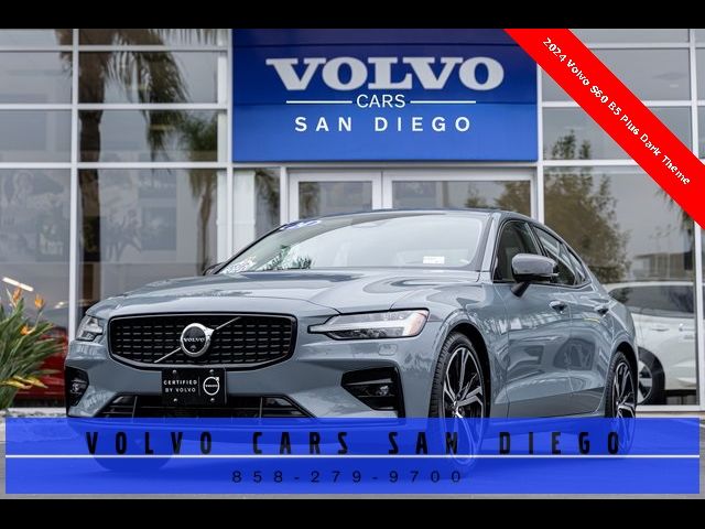 2024 Volvo S60 Plus Dark Theme