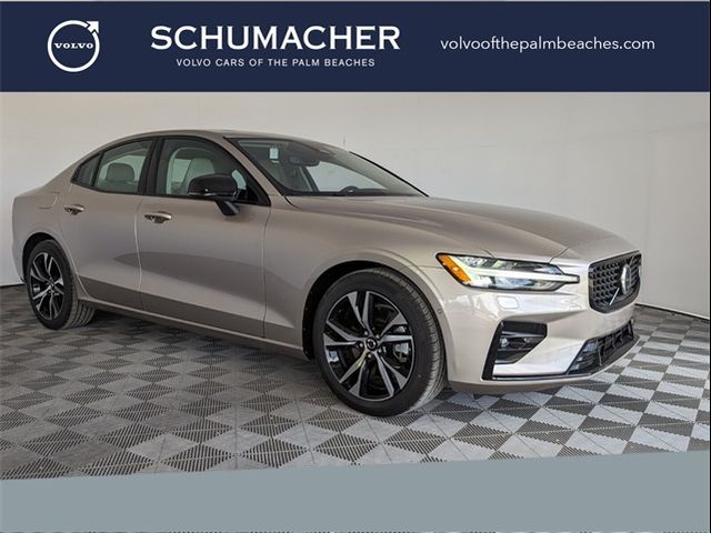 2024 Volvo S60 Plus Dark Theme