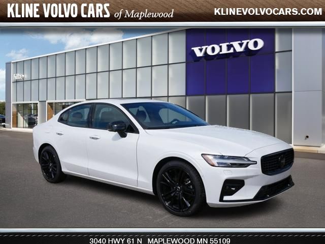 2024 Volvo S60 Plus Black Edition