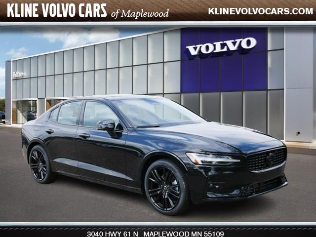 2024 Volvo S60 Plus Black Edition