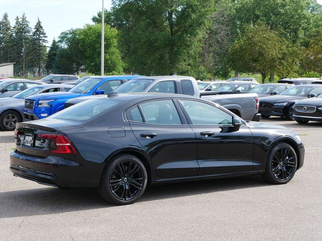 2024 Volvo S60 Plus Black Edition