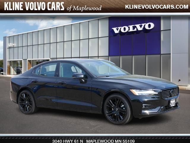 2024 Volvo S60 Plus Black Edition