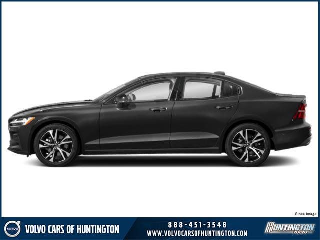 2024 Volvo S60 Core Dark Theme