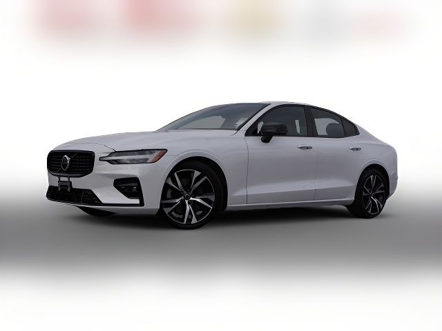 2024 Volvo S60 Core Dark Theme