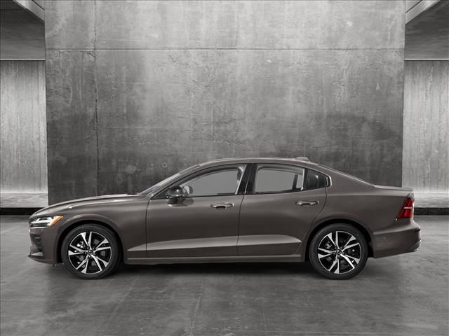 2024 Volvo S60 Core Dark Theme