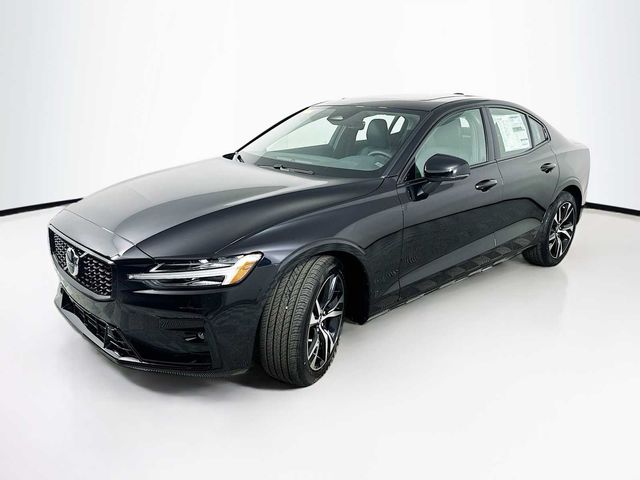 2024 Volvo S60 Core Dark Theme