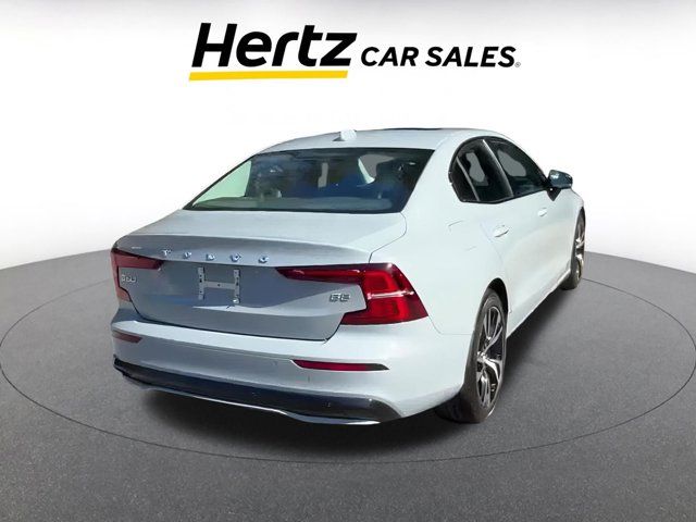 2024 Volvo S60 Core Dark Theme