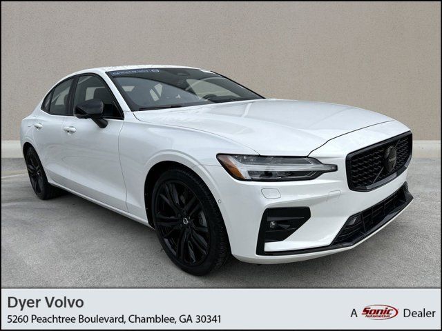 2024 Volvo S60 Plus Black Edition