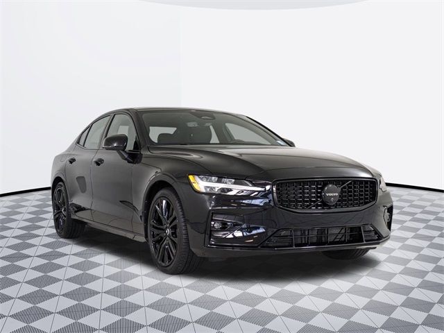 2024 Volvo S60 Plus Black Edition