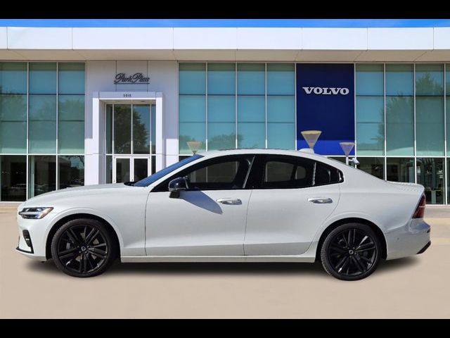 2024 Volvo S60 Plus Black Edition