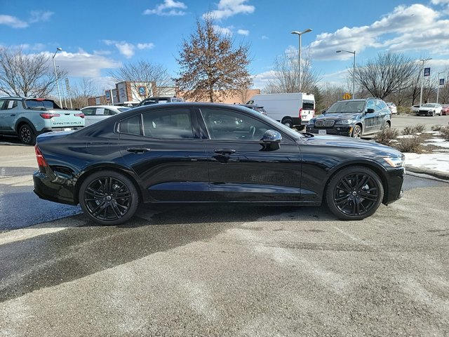 2024 Volvo S60 Plus Black Edition