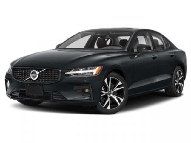 2024 Volvo S60 Plus Black Edition