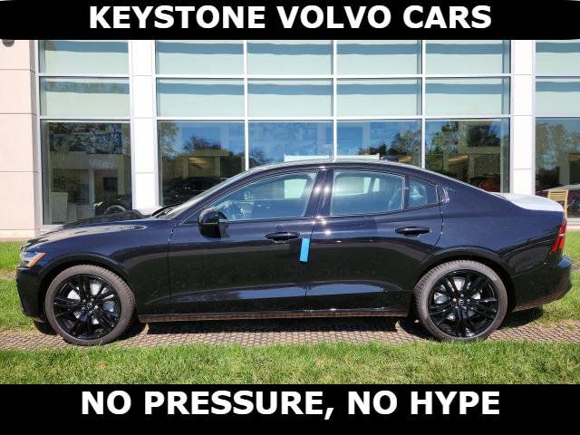 2024 Volvo S60 Plus Black Edition