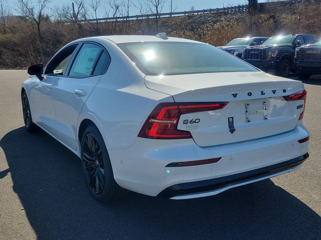 2024 Volvo S60 Plus Black Edition